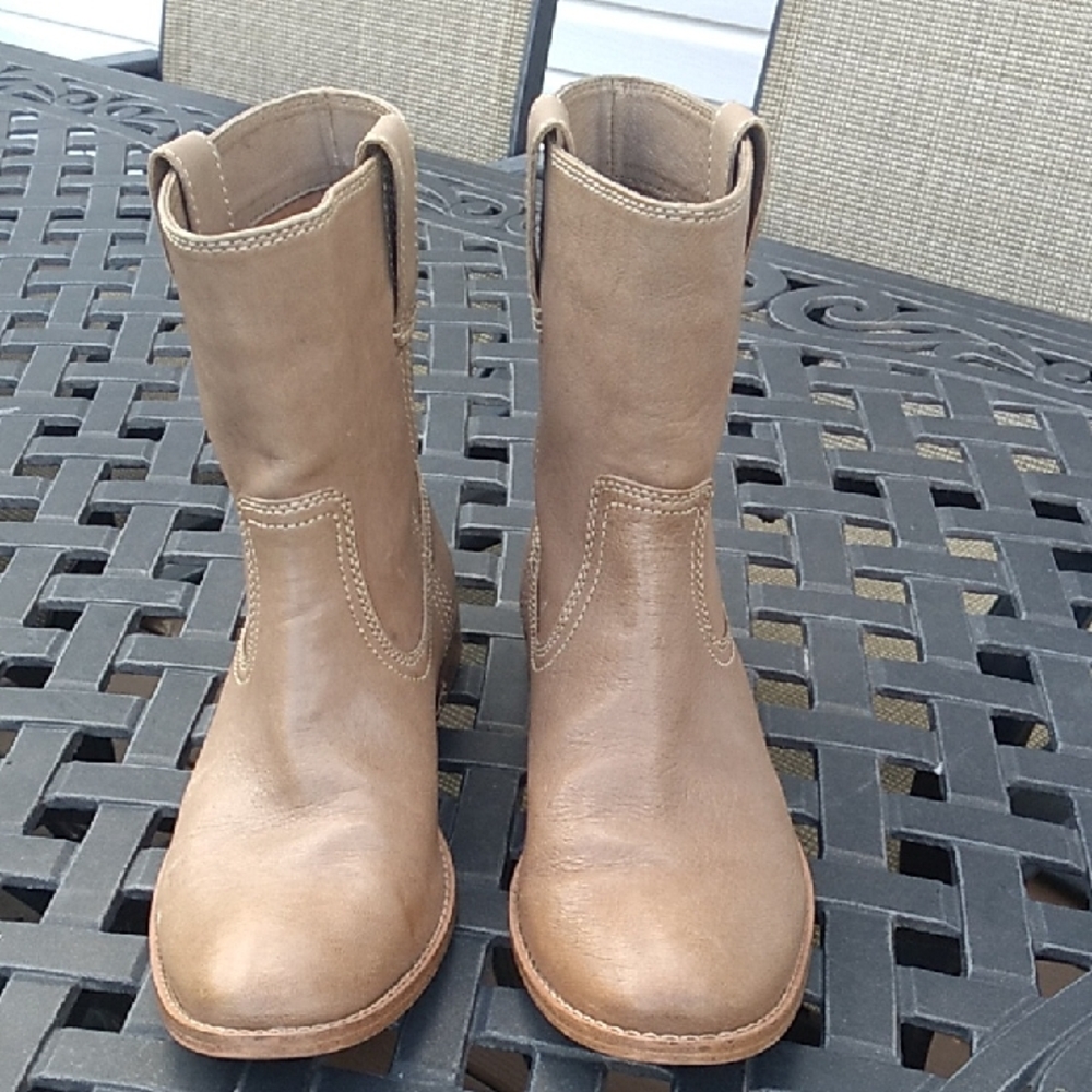 Frye Ash booties